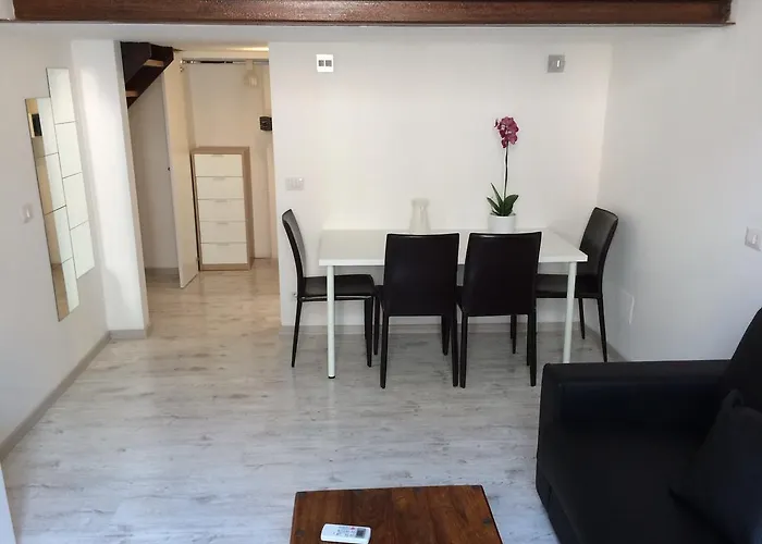 Апартаменты Inner House *
