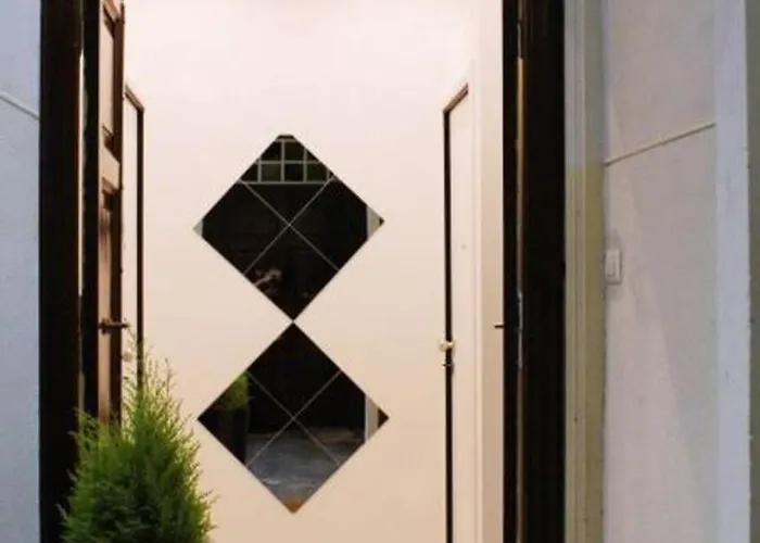 Апартаменты Inner House *